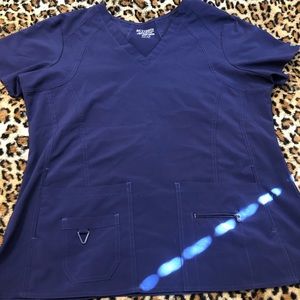 WOMENS X-Large scrub top